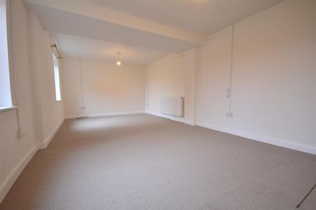 Sandy Lane Farm, Ashbourne Road, Kirk Langley, Ashbourne, DE6 4NS - Photo 2