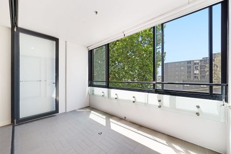 Oversized Designer Studio in the Heart of North Sydney - Photo 5