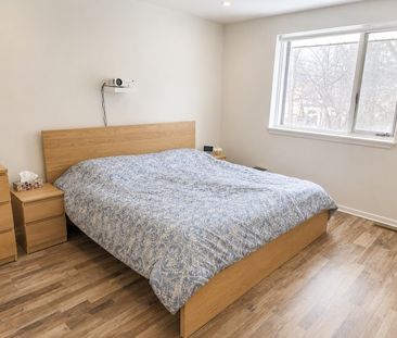 For Lease - 10 Ternhill Crescent, Toronto, Ontario - Photo 2