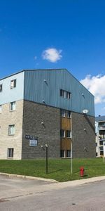 4 1/2 Charlesbourg Place Gros Pin 1er mars - Photo 3