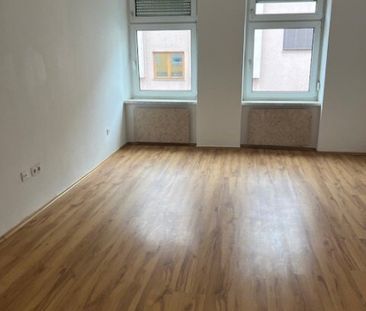 Wunderschöne 2-Zimmer-Wohnung mit großzügigem Balkon – Ihr neues Wo... - Foto 4