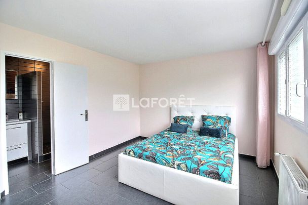 House - Photo 1
