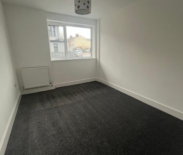 Westcliff on Sea, Essex, SS0 - Photo 2