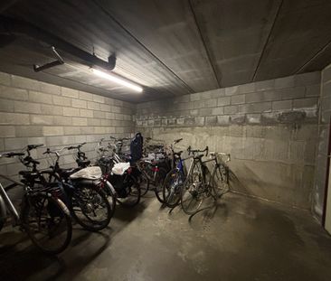 Gelijkvloerse studio in het centrum van Hasselt - Photo 4