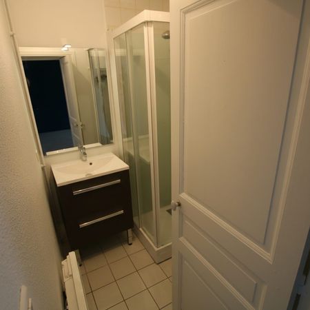 Location Appartement 2 pièces 35m² CLERMONT FERRAND 63000 - Photo 4