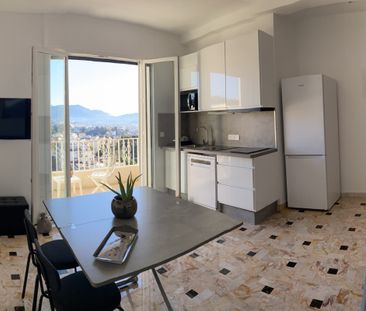 LOCATION MEUBLEE 40m2 - Bd Edouard Herriot - Photo 2