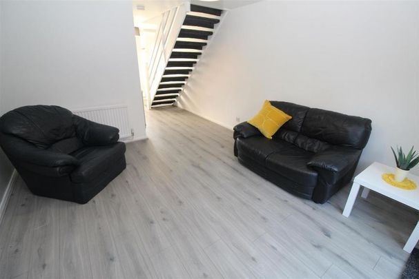 2 bedroom house to rent - Photo 1