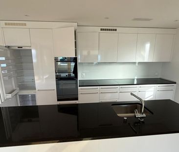 Sie können sofort einziehen – Aussichtslage – 4.5 Zimmer mit toller... - Photo 1