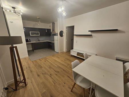 Location Appartement 2 pièces 39m² - Photo 2