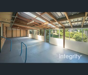 spacious family home in a convenient location - Photo 2