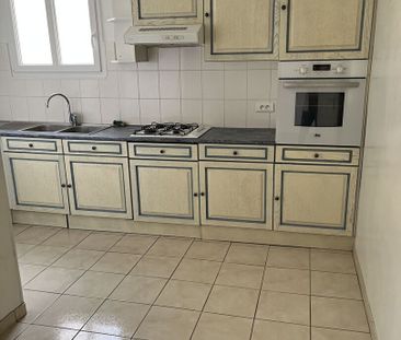 Location Appartement 3 pièces 63m² - Photo 5