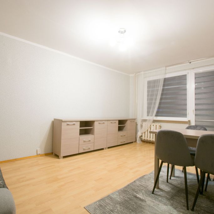 Kawalerka 30,70 m² z balkonem os. Anny Jagiellonki - Photo 1