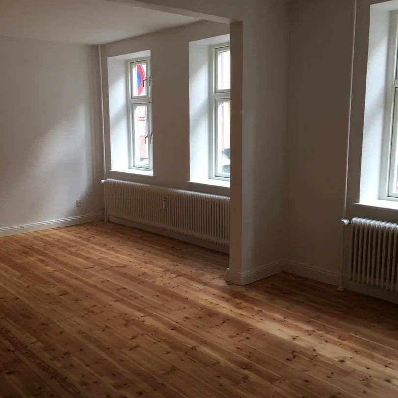 Lys lejlighed med central beliggenhed i Aalborg Midtby - Photo 1