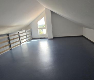 Appartement de 4 pièces en duplex au 3ème étage - Photo 2