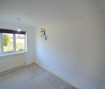 3 Bedroom Terraced To Let - Photo 5