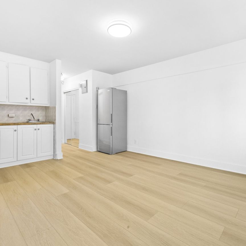 1900 Av. Lincoln, #24 - Photo 1
