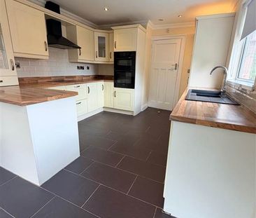 9 Parkmount Road, Belfast, BT15 4EQ - Photo 6