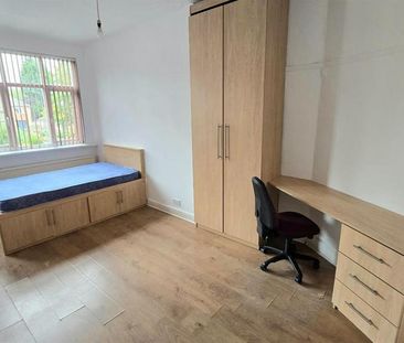 8 bedroom house to rent - Photo 4