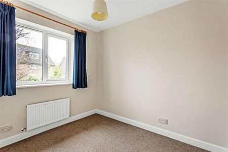 Crowhurst Mead, Godstone, RH9 - Photo 2