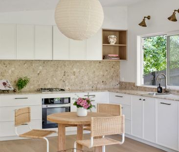 Light Filled Rear 2 Bedroom Cottage - Photo 3