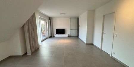 Appartement te huur in Opwijk voor € 1.200 met 2 slaapkamers - Photo 3