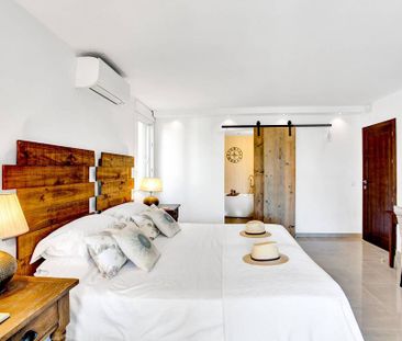 Luxury Villa for rent in Marbella Del Este, Andalusia - Photo 1