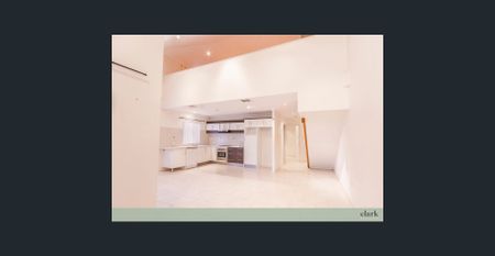 Stylish loft apartment in the vibrant centre of Clayfield - Photo 3