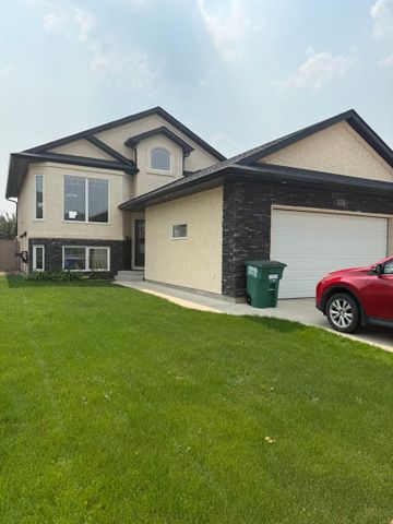 Stonebridge - 2 Bedroom/1 Bathroom Lower Unit - 554 Senick Cres - Photo 4