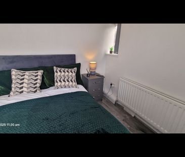 Room in a Shared House, Highgate Street, B12 - Photo 4