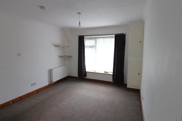 3 bedroom maisonette to rent - Photo 1