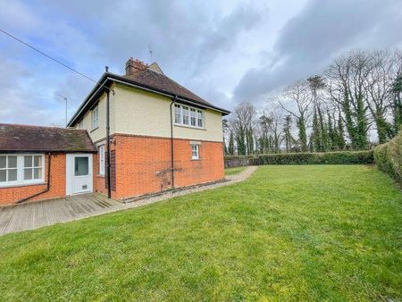 Cotton End Road, Exning, Newmarket, Suffolk, CB8 - Photo 3