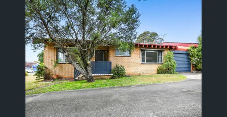 Neat & Tidy 2 Bedroom Villa in Revesby - Photo 3