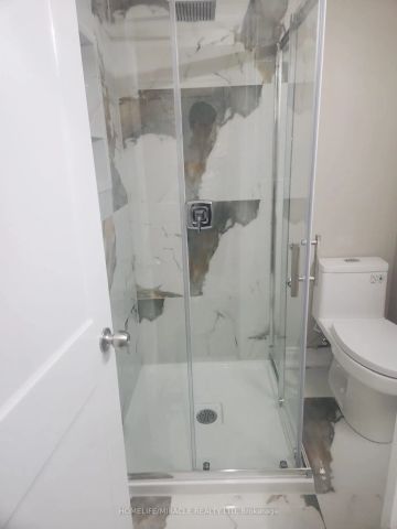 Condo Townhouse For Lease | W9030020 - Photo 4