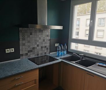 3 pièces - Meublé - 66 m² - 3ème étage - Colocation autorisée - Photo 6