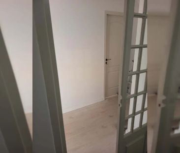 1-bedroom apartment for rent in Lisbon. - Photo 2