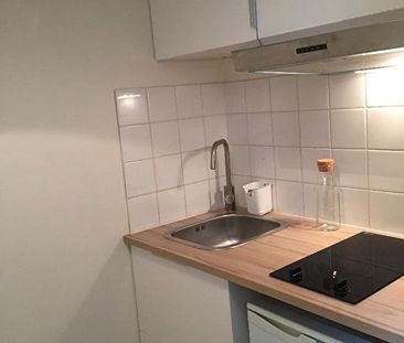 Location Appartement 1 pièce 16m² - Photo 3