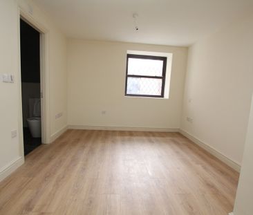 2 Bedroom Apartment, Chester - Photo 5