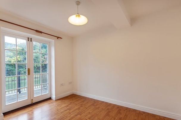 Cherwell Wharf, Banbury - Photo 1