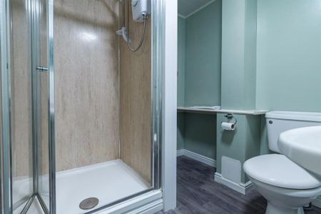3 bedroom apartment to rent - Photo 3