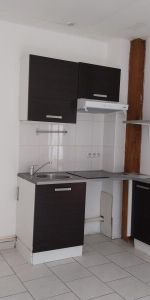 Location Appartement 2 pièces 29m² ORLEANS 45000 - Photo 3