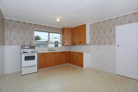 16 Church Street, Feilding, Manawatu - Photo 5