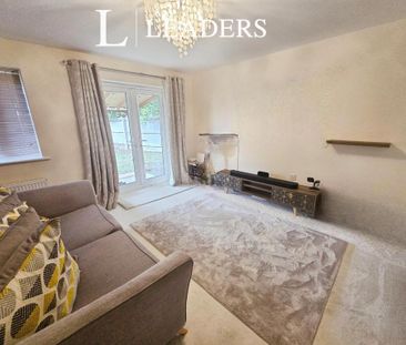 2 bedroom semi-detached house to rent - Photo 2