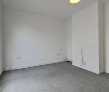 Norland Road, Southsea, PO4 - Photo 1