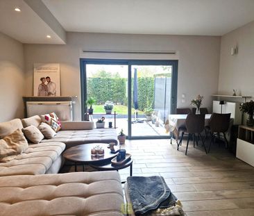 Gelijkvloers appartement met terras/tuin én autostaanplaats nabij c... - Photo 4