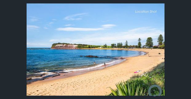 Beautifully Renovated Family Home in Prime Collaroy Plateau Location - Photo 1
