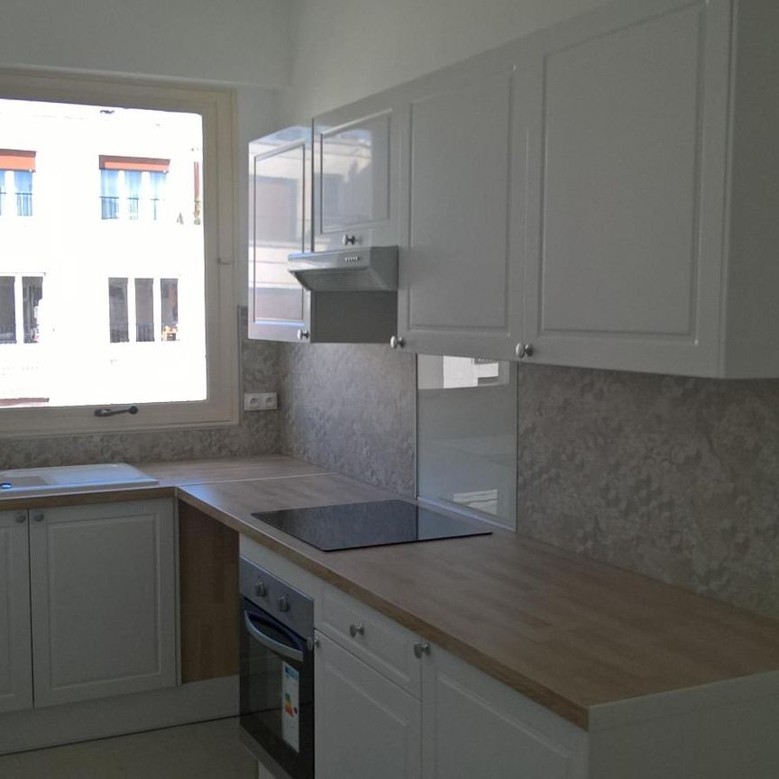 Location Appartement 2 pièces 46m² BLOIS 41000 - Photo 1