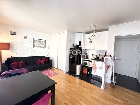 Apartment - Photo 2