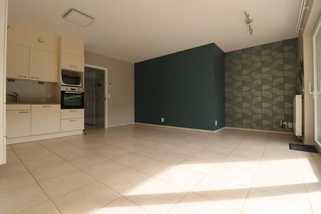 Appartement te huur - Foto 2