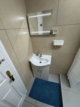 1 Bed Flat, Springbridge Road, M16 - Photo 1