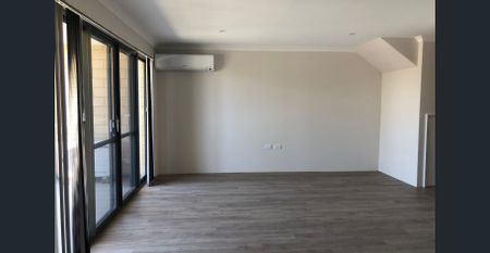 Modern 3x2 Top Floor Unit in Central Mandurah - Photo 3